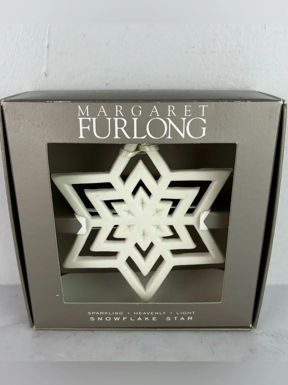 Margaret Furlong NIB Sparkling Heavenly Light Snowflake Star Christmas Ornament